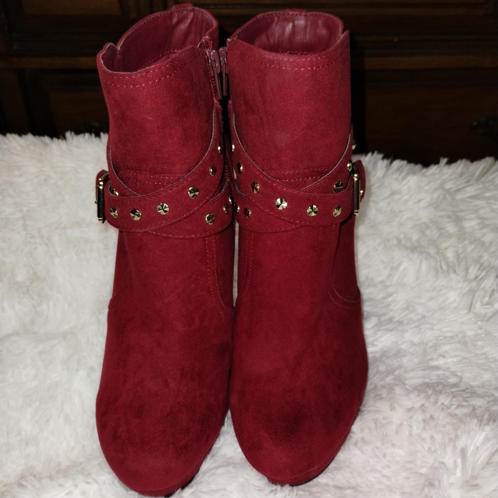 GBG Guess Booties